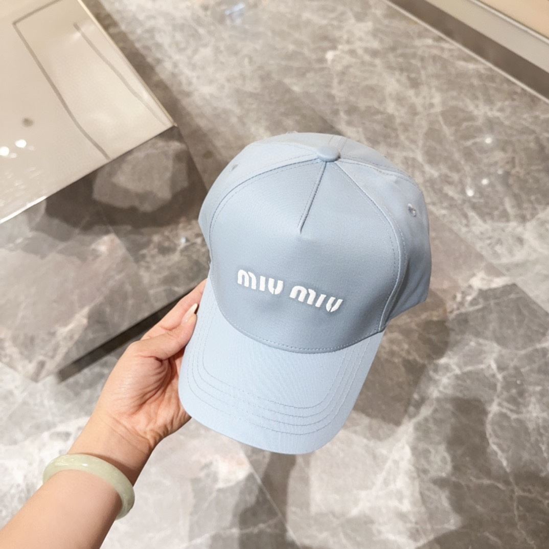 Miu Miu Caps